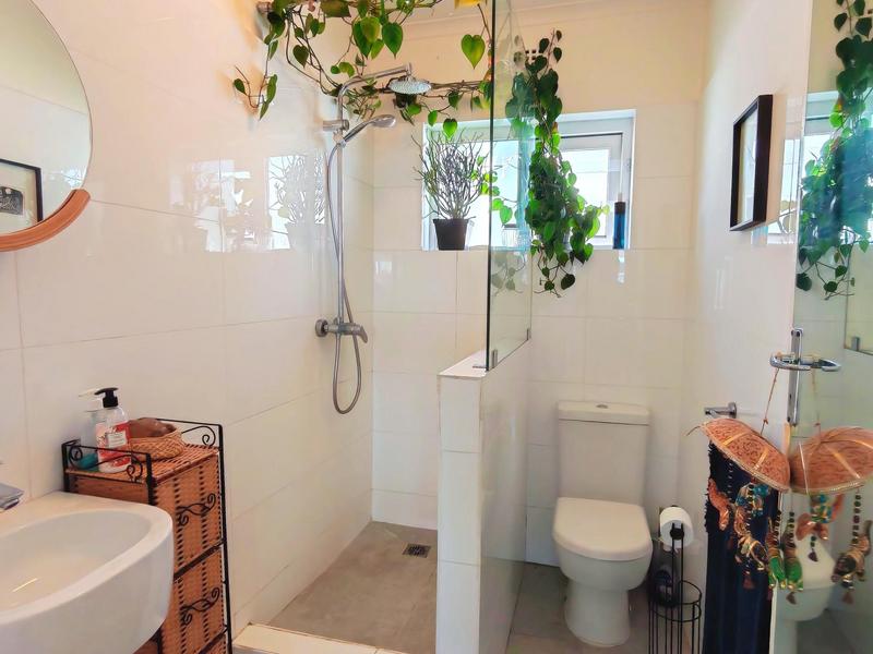 2 Bedroom Property for Sale in Woodstock Western Cape